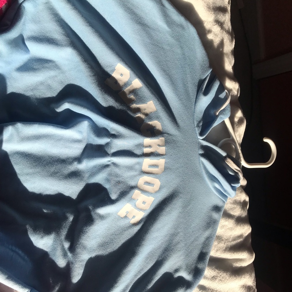 blue crop long sleeve shirt